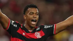 Carlinhos, atacante do Flamengo e reserva do Pedro -