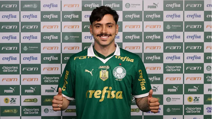 Maurício é apresentado como novo reforço do Palmeiras