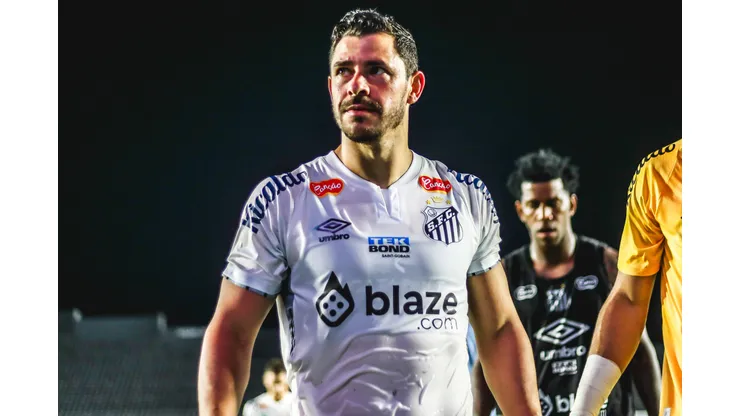 Foto: Reinaldo Campos/AGIF - Giuliano se lesionou