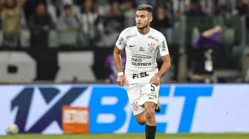 Volante argentino não está nos planos do Timão