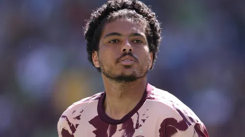 Flamengo negociou por Evander