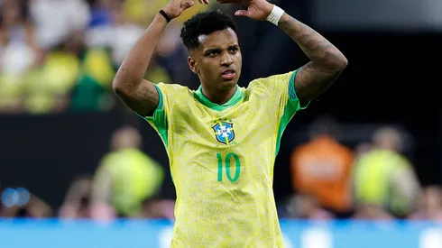 Rodrygo tem atuação criticada diante do Uruguai.