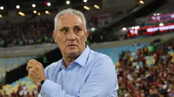 Tite em partida do Campeonato Brasileiro. (Foto: Wagner Meier/Getty Images)