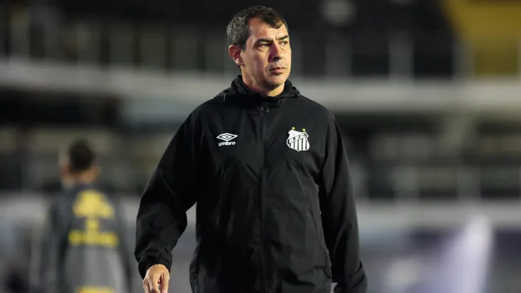 Treinador deve permanecer no Peixe