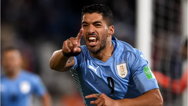 Luis Suárez comemorando gol em partida entre Uruguai x Colômbia pelas as eliminatórias da Copa do Mundo de 2026 (Photo by Pablo Porciuncula-Pool/Getty Images)
