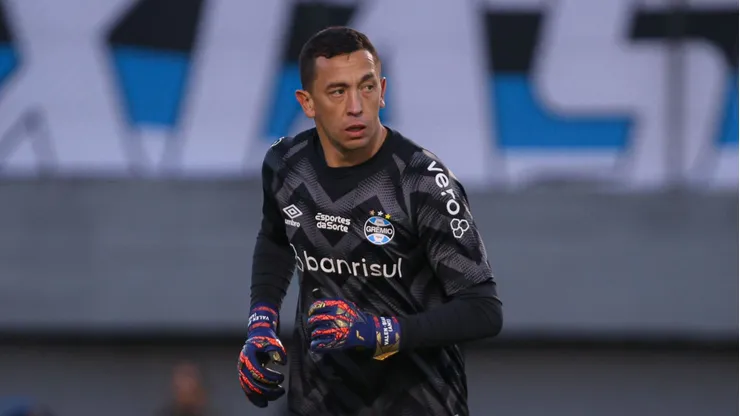 Marchesín durante partida contra o Flu. Foto: Maxi Franzoi/AGIF