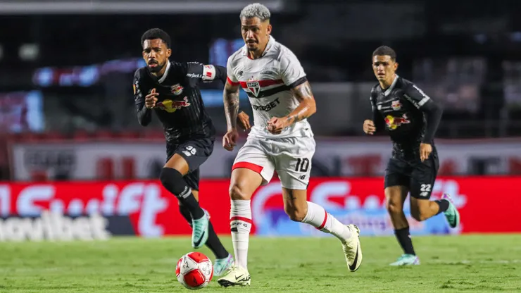 São Paulo x Bragantino terá cobertura ao vivo do Bolavip Brasil a partir das 18h30. Foto: Reinaldo Campos/AGIF