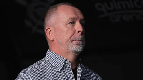 Mano Menezes tem desfalques importantes para a próxima partida