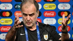 Marcelo Bielsa em coletiva. Foto: Candice Ward/Getty Images