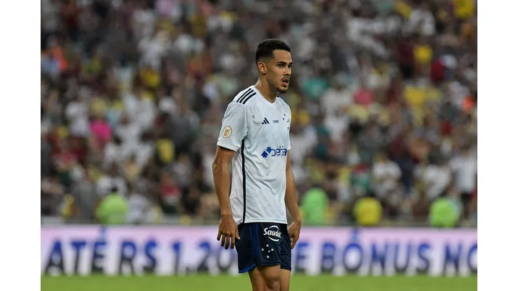 Lucas Oliveira de saída do Cruzeiro