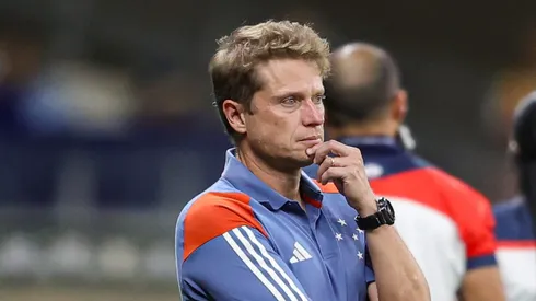 Seabra, treinador do Cruzeiro. Foto: Gilson Lobo/AGIF