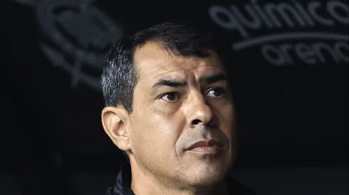 Carille vai permanecer no Santos.