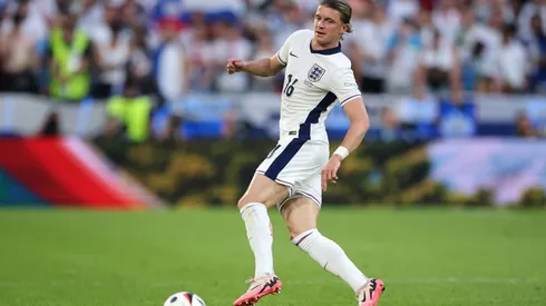 Inglaterra e Suíça disputam uma vaga na semifinal da Eurocopa.