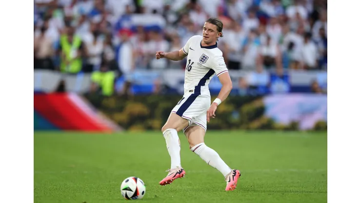 Inglaterra e Suíça disputam uma vaga na semifinal da Eurocopa.
