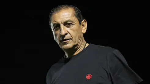 Corinthians pode anunciar Ramón Díaz.