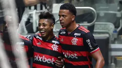 Bruno Henrique jogador do Flamengo comemora seu gol durante partida contra o Atletico-MG no estadio Arena MRV pelo campeonato Brasileiro A 2024. Foto: Gilson Lobo/AGIF