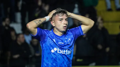 SC - CRICIUMA - 03/07/2024 - BRASILEIRO A 2024, CRICIUMA X CRUZEIRO - Barreal jogador do Cruzeiro durante partida contra o Criciuma no estadio Heriberto Hulse pelo campeonato Brasileiro A 2024. Foto: Leonardo Hubbe/AGIF