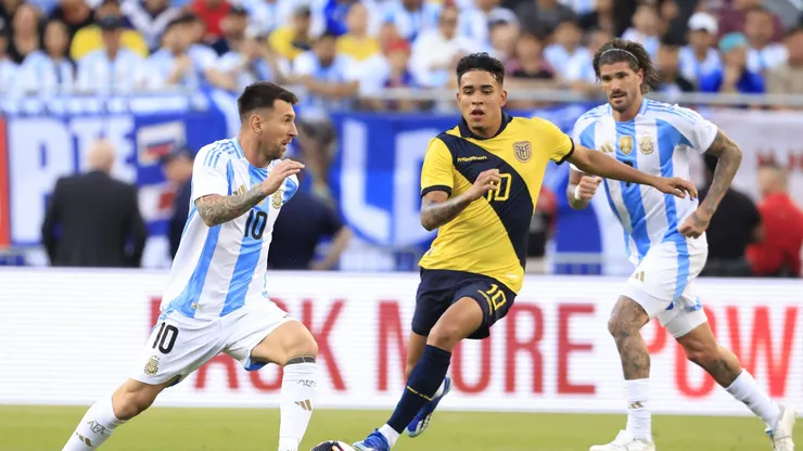 Messi em jogo amistoso entre Argentina x Equador (Foto: Justin Casterline/Getty Images)