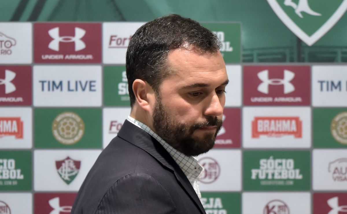 Gustavo Mosquito pede rescisão no Corinthians e vira opção no Flu