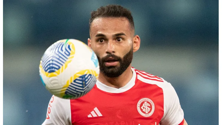 Inter mudou os planos e resolveu situação com o Mengão
