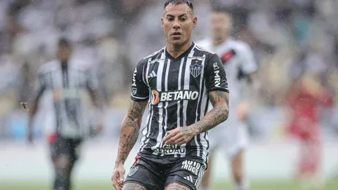 Foto: Pedro Souza/ Atlético - Eduardo Vargas em campo pelo Atlético-MG