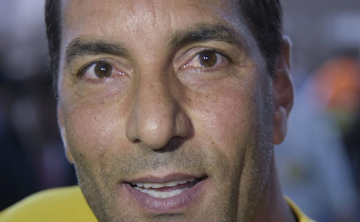 Copa do Brasil pode ser conquistada pelo Vasco, diz Edmundo