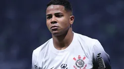 Wesley saiu quando o Timão pressionava