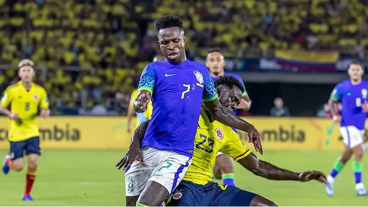 Brasil x Colômbia na Copa América. Fotos: Staff Images / CBF