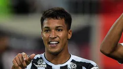 Marcos Leonardo, ex-Santos, é sonho de consumo da Nação.