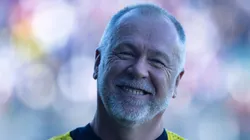 Vasco descarta Mano Menezes.