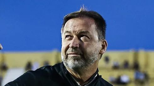 Augusto Melo não vai contratar atacante badalado do futebol europeu.