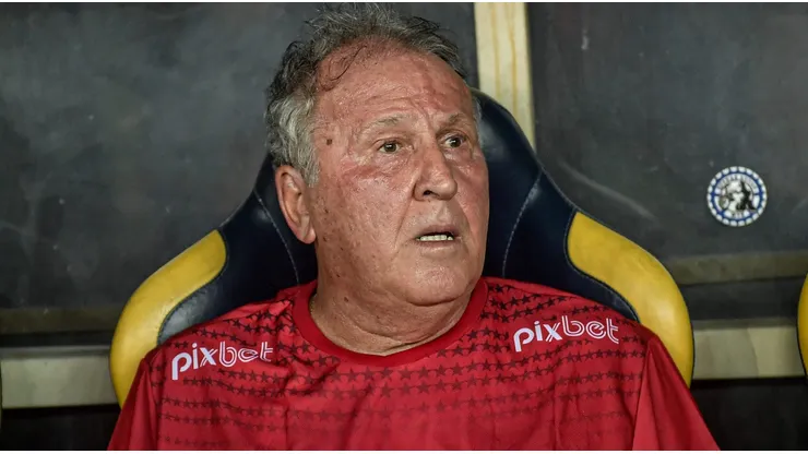 Zico se juntou a grupo que se movimenta nos bastidores políticos da Gávea