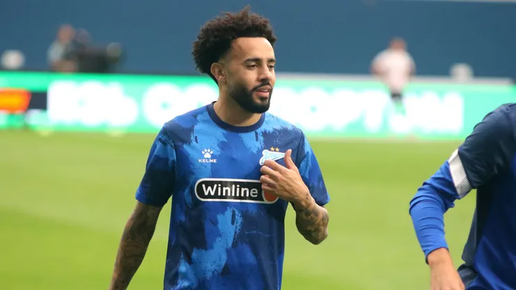 Claudinho pode retornar ao Brasil. Foto: Imago