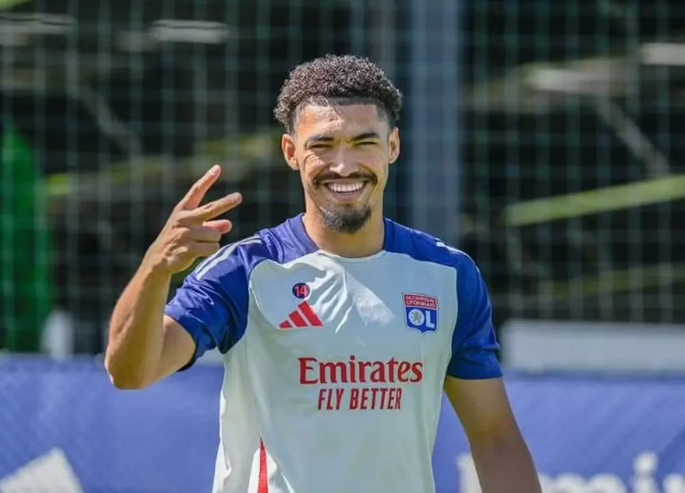 Adryelson, durante treino do Lyon – Foto: Divulgação/Lyon