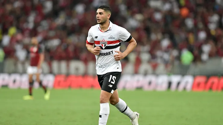 Uruguaio não veste mais a camisa do São Paulo. Foto: Thiago Ribeiro/AGIF