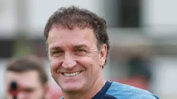 Cuca comandou o Peixe duas vezes e pode retornar.