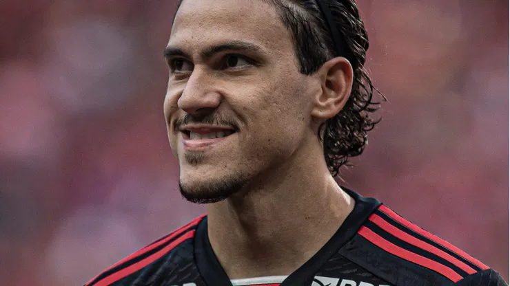 Vendas de Pedro, Wesley e Fabrício Bruno no Flamengo caducam