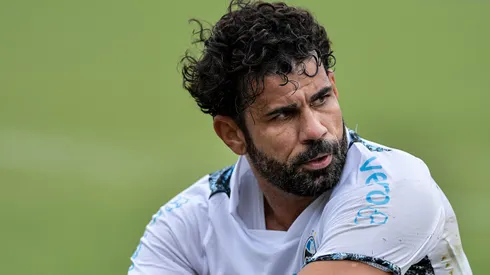 Diego Costa está próximo de voltar a jogar pelo Grêmio.