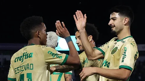 Jogadores comemorando gol marcado no Brinco de Ouro. Foto: Cesar Greco/Palmeiras