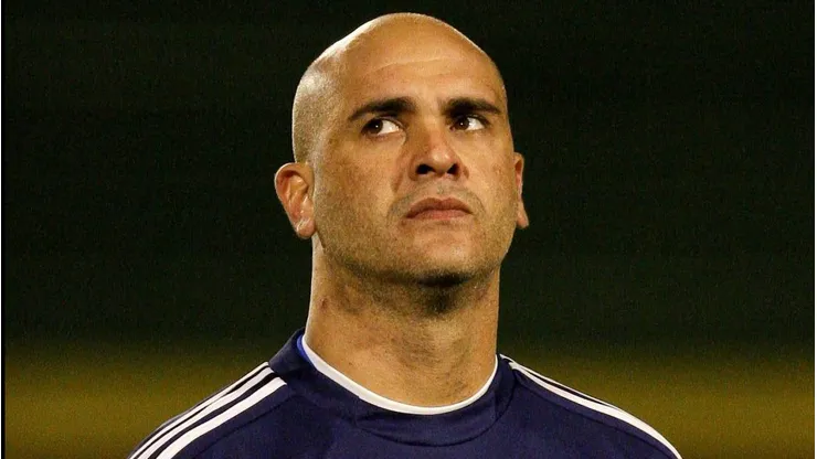 Marcos, do Palmeiras, teria se adiantado na cobrança.