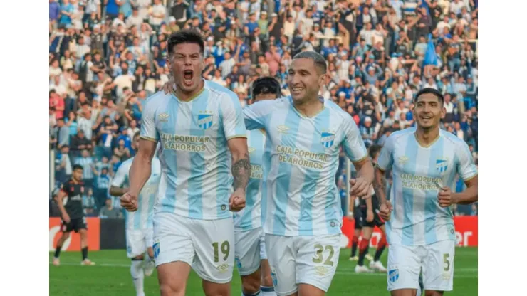 Atlético Tucumán e Racing duelam na 13ª rodada.