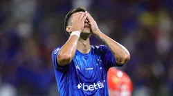 Dinenno não joga mais em 2024 pelo Cruzeiro