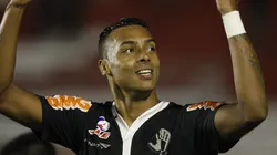 Vegetti foi exaltado por Elton, ex-Vasco.Elton comemora seu gol - Vasco da Gama vs. Ceara SC Fortaleza - Rio de Janeiro/RJ, Brasil - 31/08/2011. x(55)xWagnerxMeierx/xFotoarenax PUBLICATIONxNOTxINxBRA (6413); Fussball Brasilien xcb x1x 2011 quer Image number 08489591 date 31 08 2011 Copyright imago Tone Seu Gol Vasco there Gama vs Ceara SC Fortaleza Rio de Janeiro RJ Brasil 31 08 2011 X 55 xFotoarenax PUBLICATIONxNOTxINxBRA Football Brazil x1x 2011 horizontal