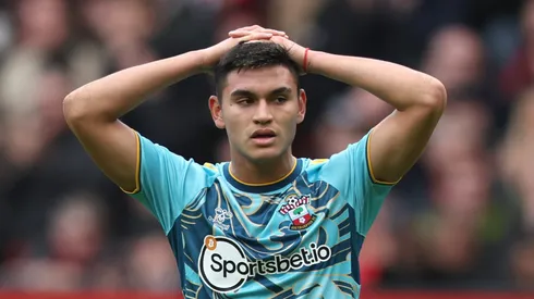 Carlos Alcaraz, meia do Flamengo, na época do Southampton - Foto: Nathan Stirk/Getty ImagesCarlos Alcaraz, meia do Flamengo - Foto: Nathan Stirk/Getty Images