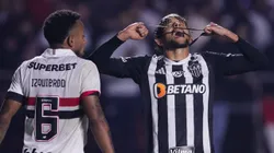 Wellington do São Paulo e Gustavo Scarpa jogador do Atletico-MG interagem durante partida estadio Morumbi pelo campeonato Copa Do Brasil 2024