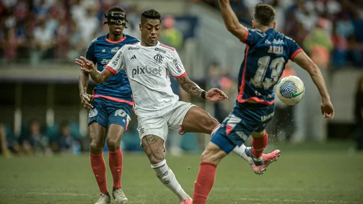Bruno Henrique jogador do Flamengo durante partida contra o Bahia no estadio Arena Fonte Nova pelo campeonato Copa Do Brasil 2024.