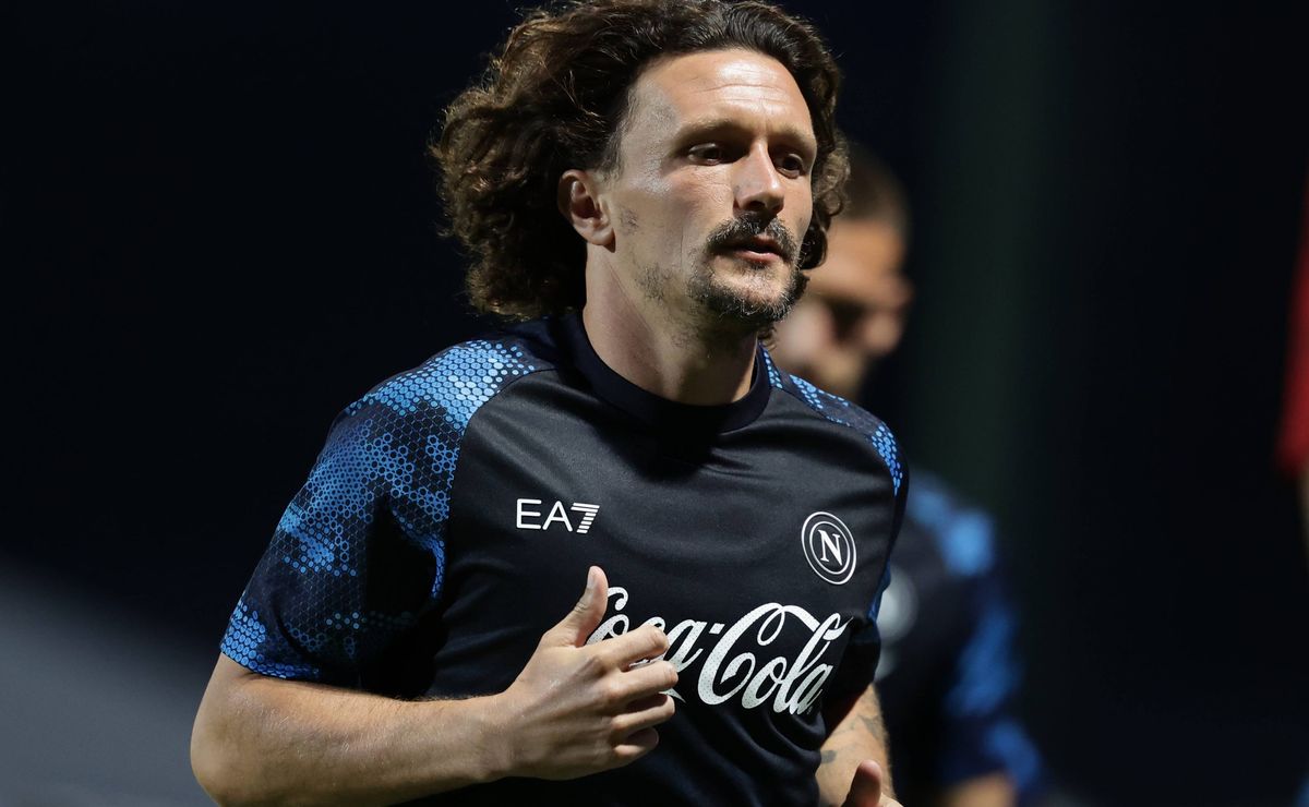 Mario Rui Rijo Mário Rui encerra novela e comunica ao São Paulo que vai continuar no ...