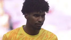 Hugo Souza antes da partida contra o Fortaleza, na Arena Castelão, pelo Campeonato Brasileiro, no dia 25/08/2024. Foto: Caio Rocha