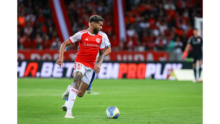 Wesley, jogador do Internacional durante partida contra o Cruzeiro no estadio Beira-Rio pelo campeonato Brasileiro A 2024