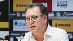 Presidente do Peixe durante coletiva